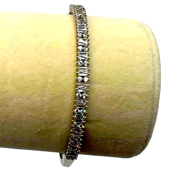 Silver Tone Cubic Zirconia Bangle Bracelet A78 - Picture 3 of 6